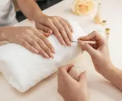 Современный маникюр с гель-лаком — красота, которая держится!